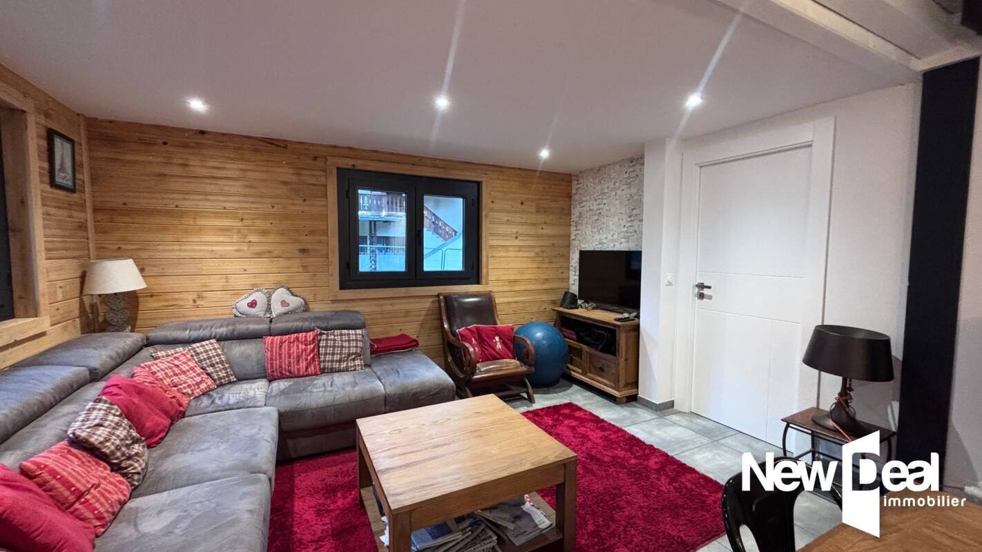 Maison 6 pièces 152 m² · à Chamonix-Mont-Blanc · 152 m² · 1 500 000 €