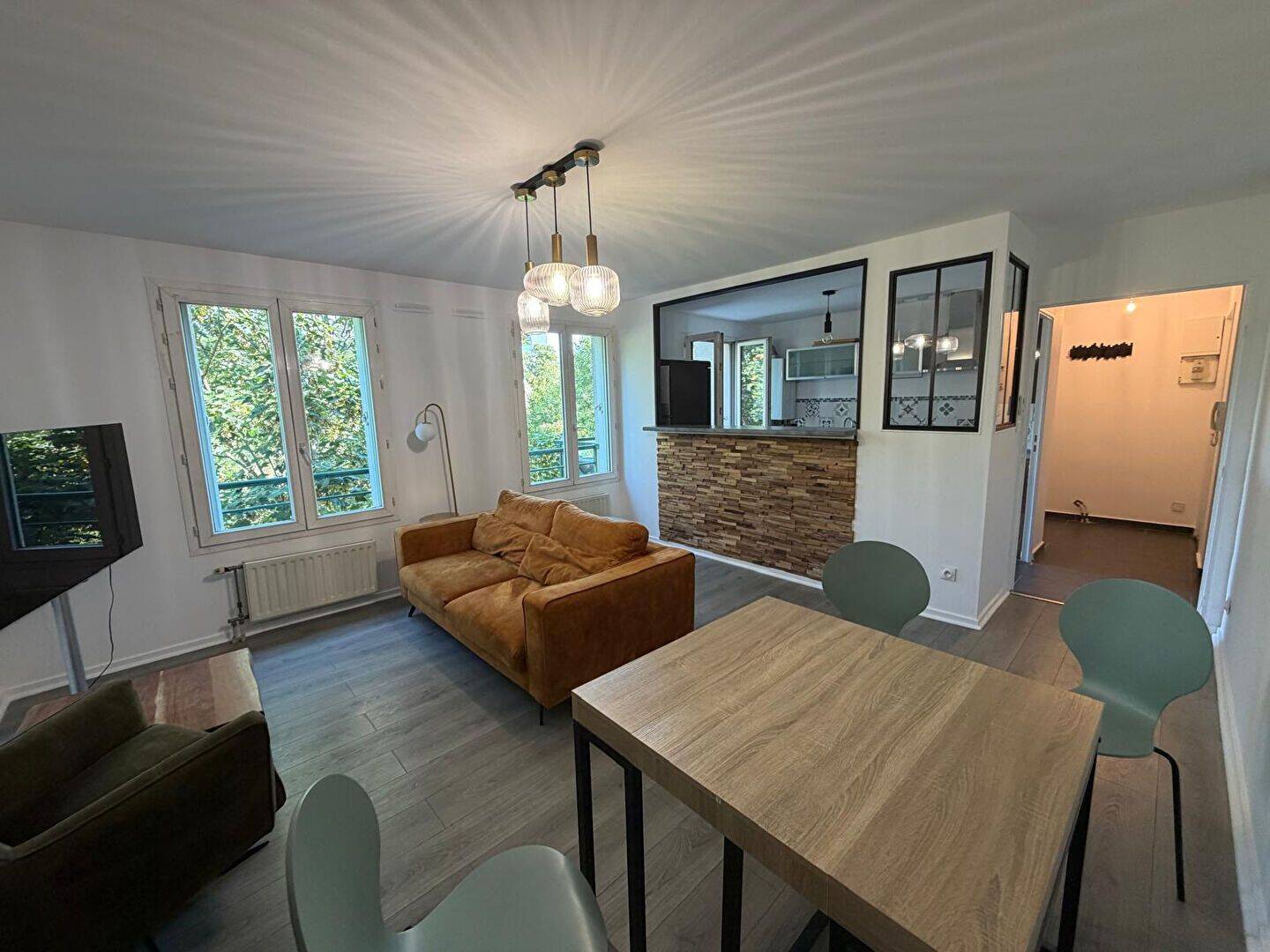 Appartement 3 pièces 60 m² · à Lyon 4ème Arrondissement · 60,4 m² · 1 190 €/mois