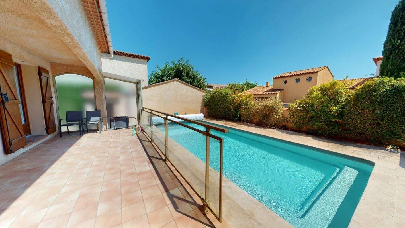 Maison 4 pièces 103 m² · à La Londe-les-Maures · 103,4 m² · 540 000 €
