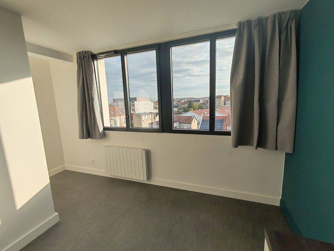 Appartement 1 pièce 14 m² · à Reims · 14 m² · 245 €/mois
