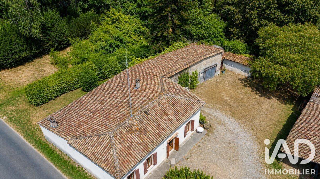 Maison 5 pièces 96 m² · à Montguyon · 96 m² · 96 000 €