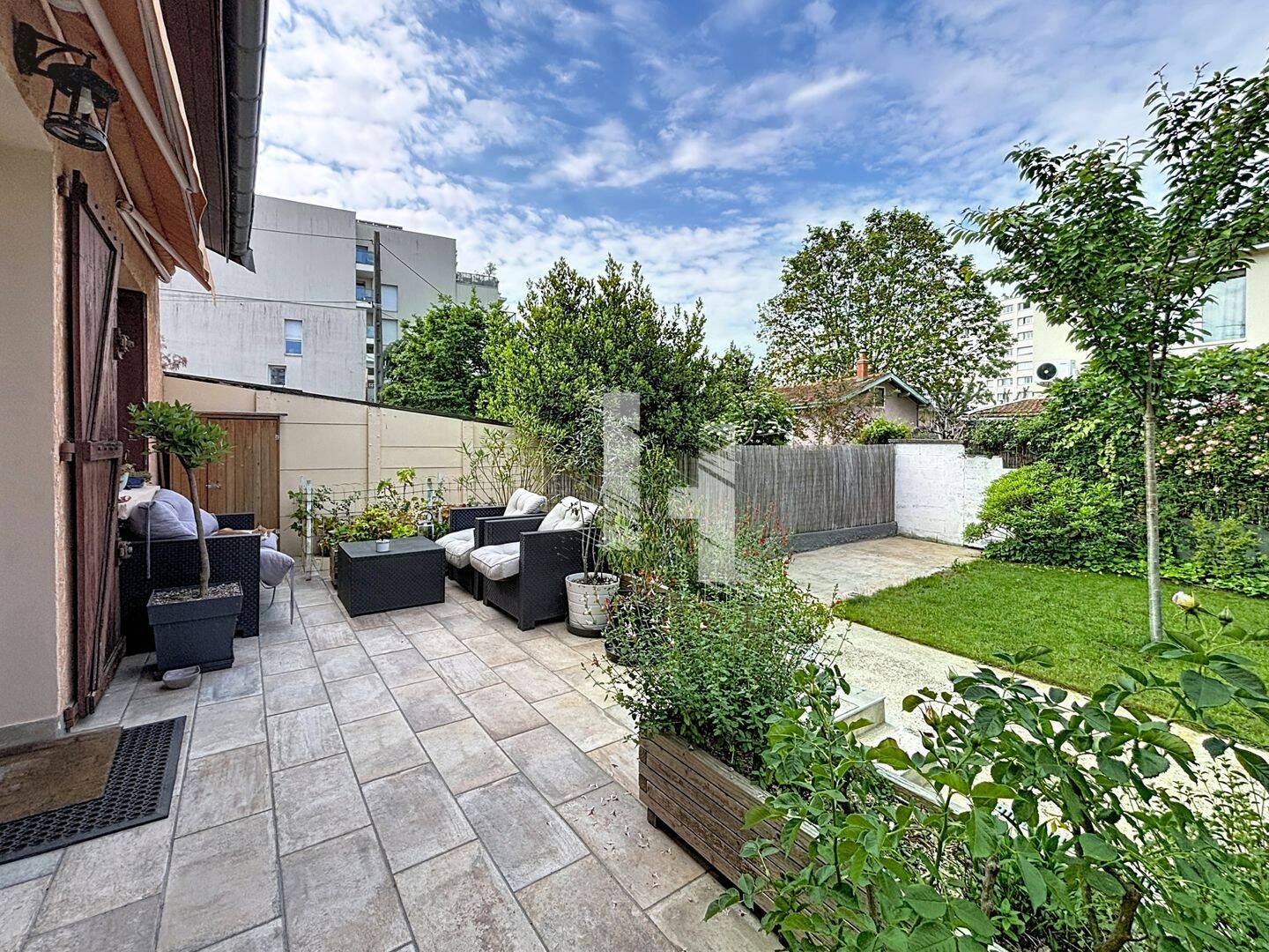 Maison 3 pièces 100 m² · à Villeurbanne · 100 m² · 420 000 €