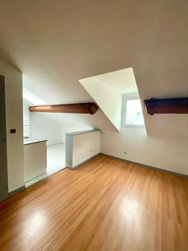 Appartement 2 pièces 34 m² · à Lyon 6ème Arrondissement · 34 m² · 690 €