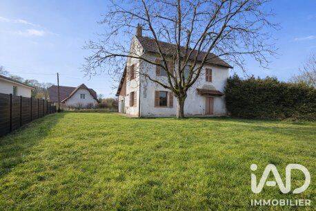 Maison 5 pièces 148 m² · à Saint-Vit · 148 m² · 180 000 €
