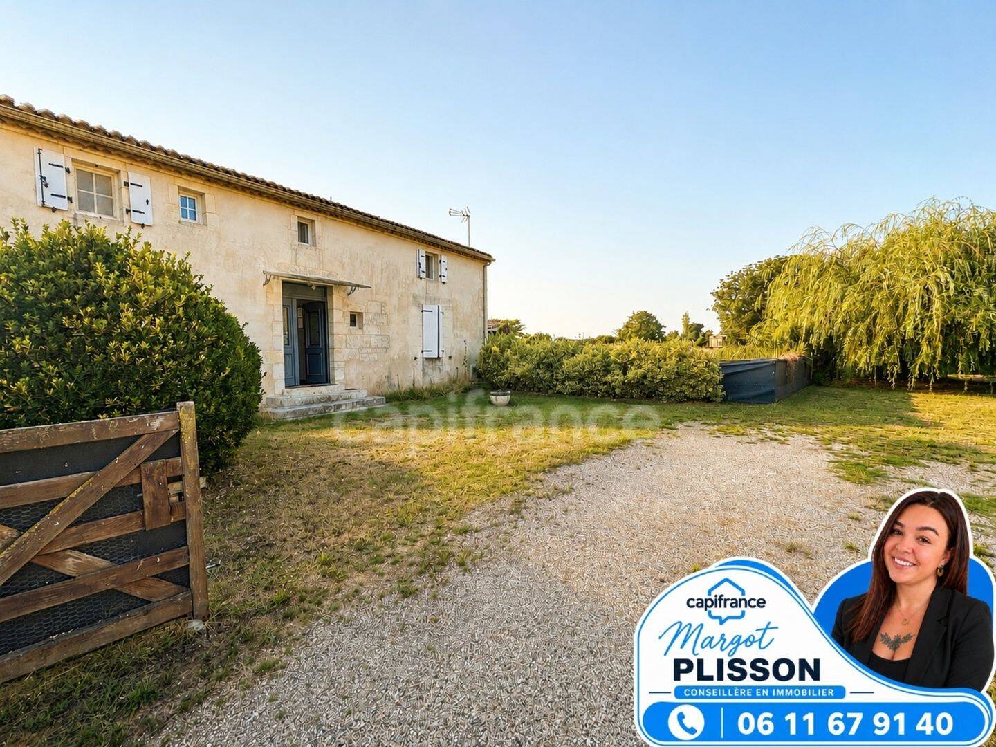 Maison 6 pièces 162 m² · à Corme-Royal · 162 m² · 305 000 €