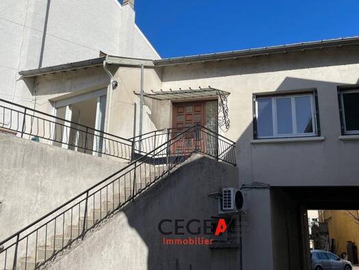 Appartement à vendre 109 000 € 5 pièces 3 chambres 94 m² 1er étage Saint-Rambert-d'Albon 26140