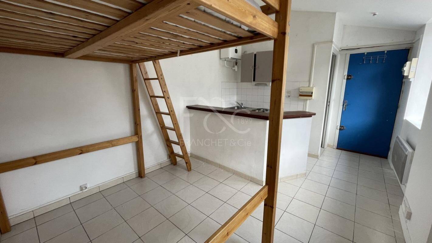 Appartement 1 pièce 17 m² · à Lyon 2ème Arrondissement · 17 m² · 480 €/mois