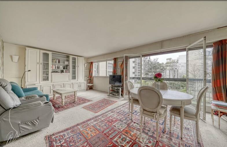 Appartement à vendre 775 000 € 3 pièces 2 chambres 84 m² Étage 2/12 Vaugirard-Parc des Expositions Paris 15ème 75015