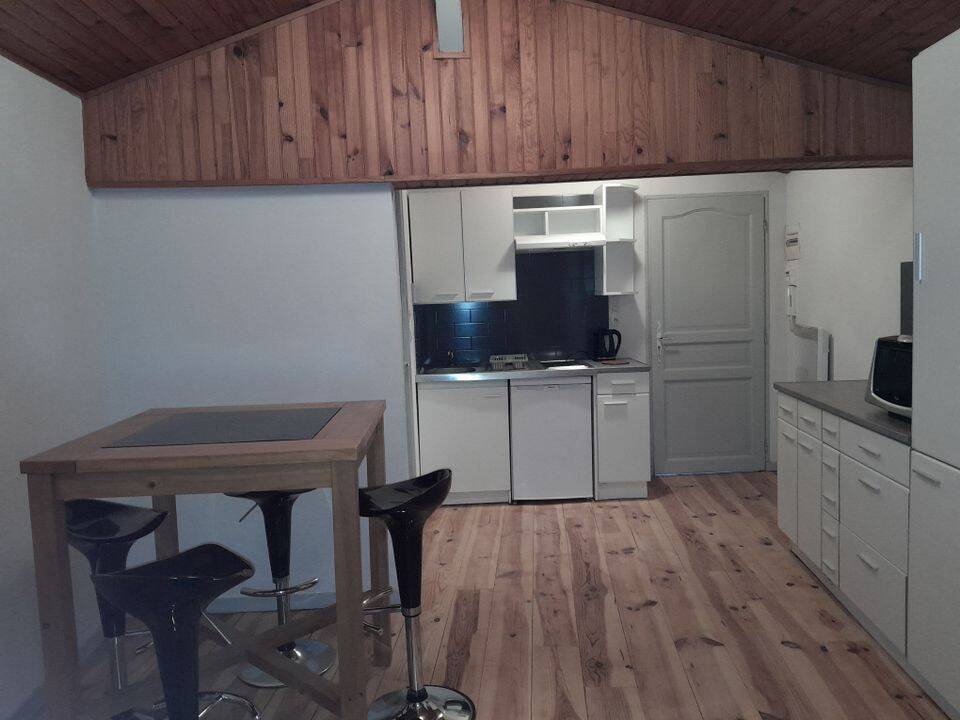 Appartement 1 pièce 26 m² · à Riom · 26 m² · 490 €/mois