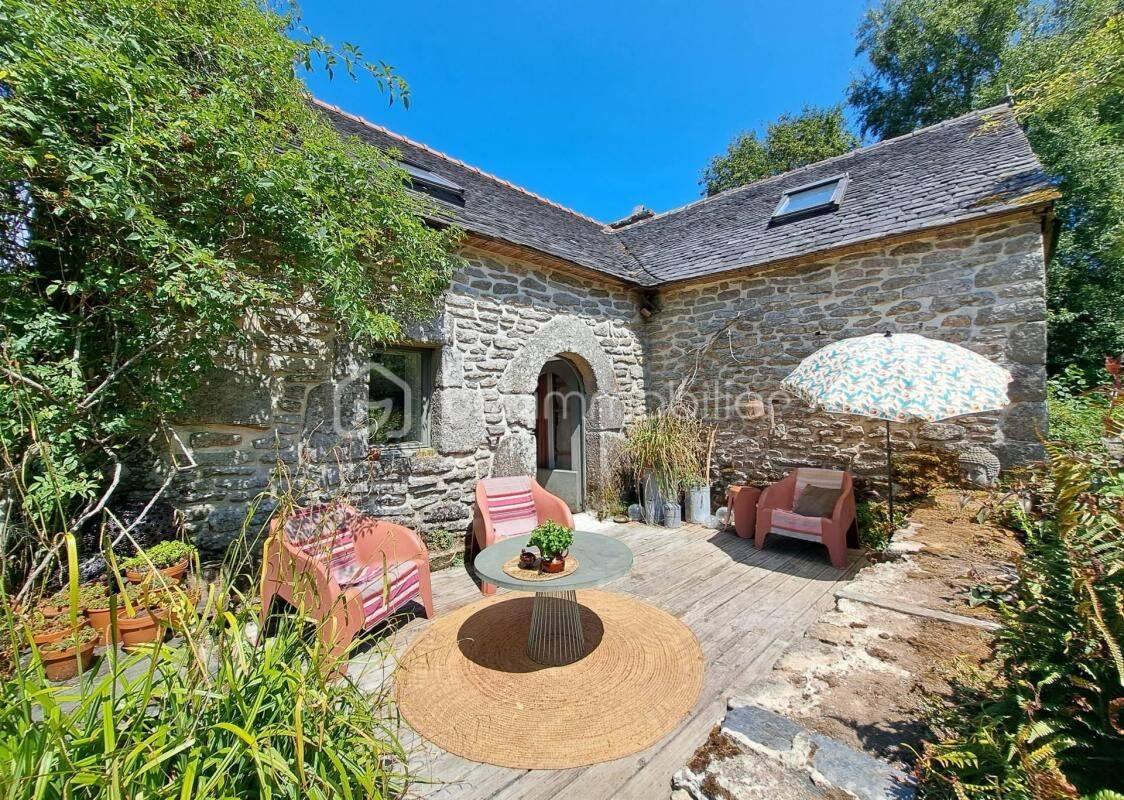 Maison 5 pièces 105 m² · à Brennilis · 105 m² · 127 200 €