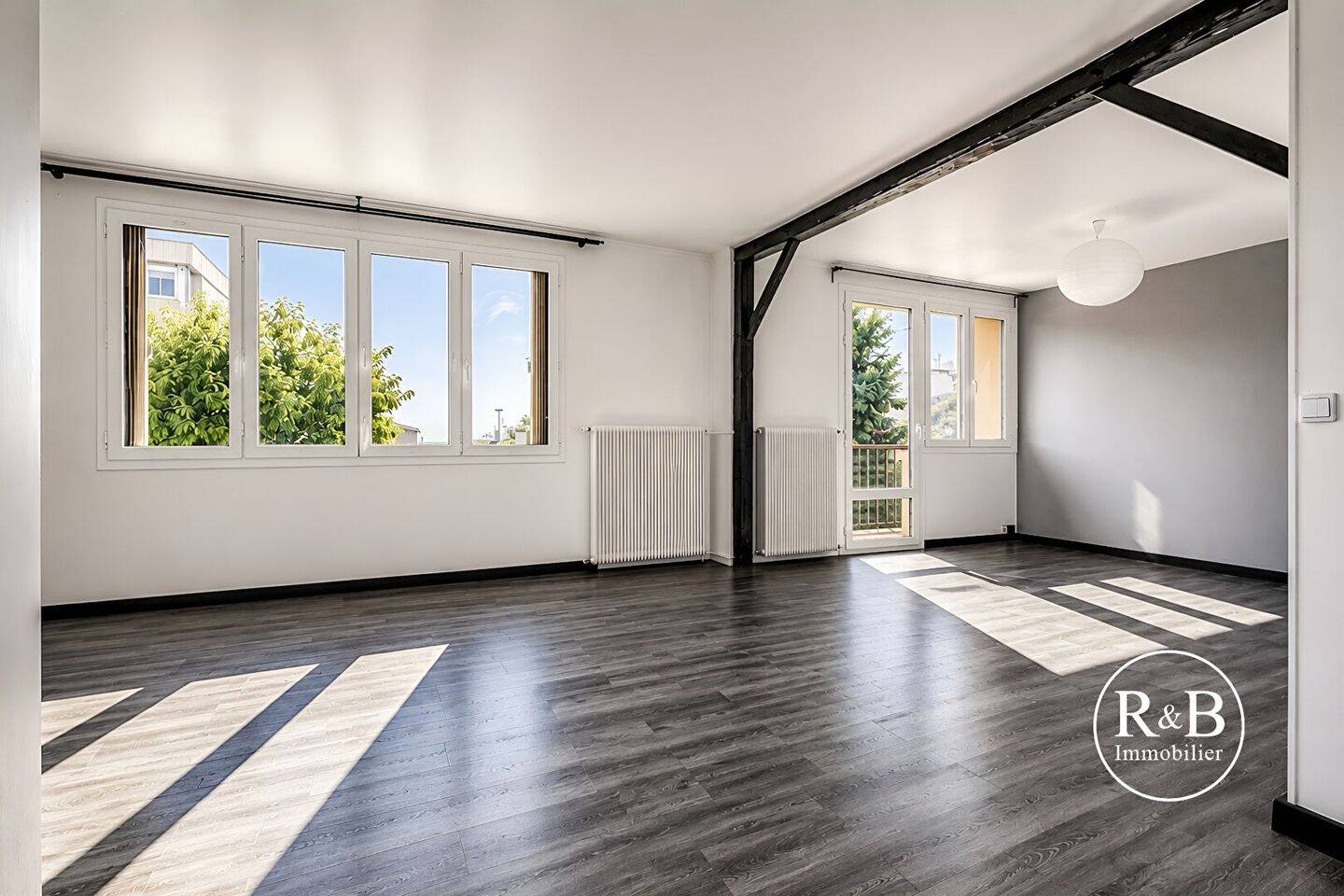 Appartement 4 pièces 67 m² · à Les Clayes-sous-Bois · 67 m² · 180 000 €