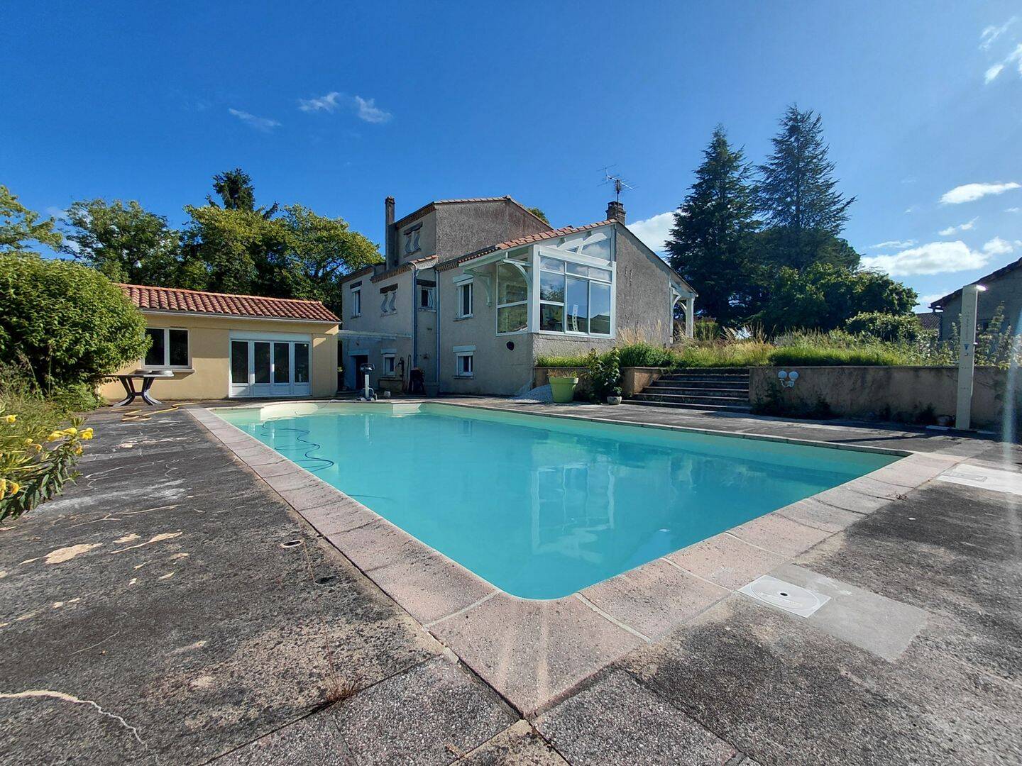 Maison 4 pièces 106 m² · à Coulounieix-Chamiers · 106,4 m² · 262 000 €
