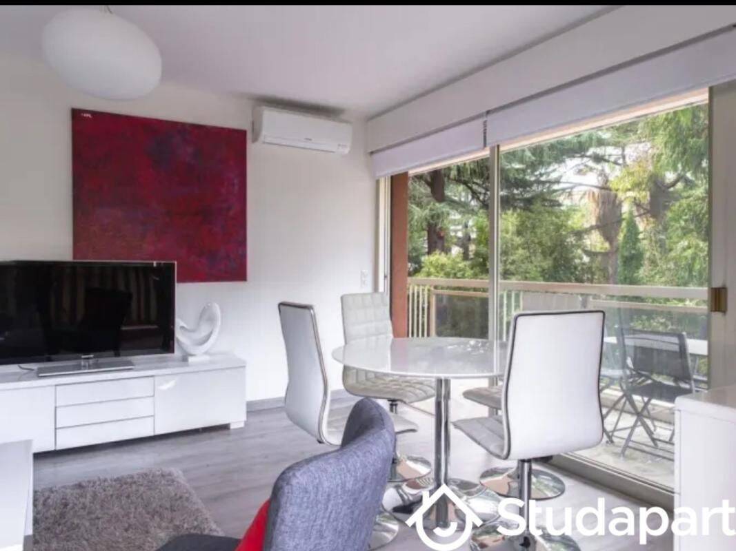 Appartement 2 pièces 42 m² · à Cannes · 42 m² · 1 230 €