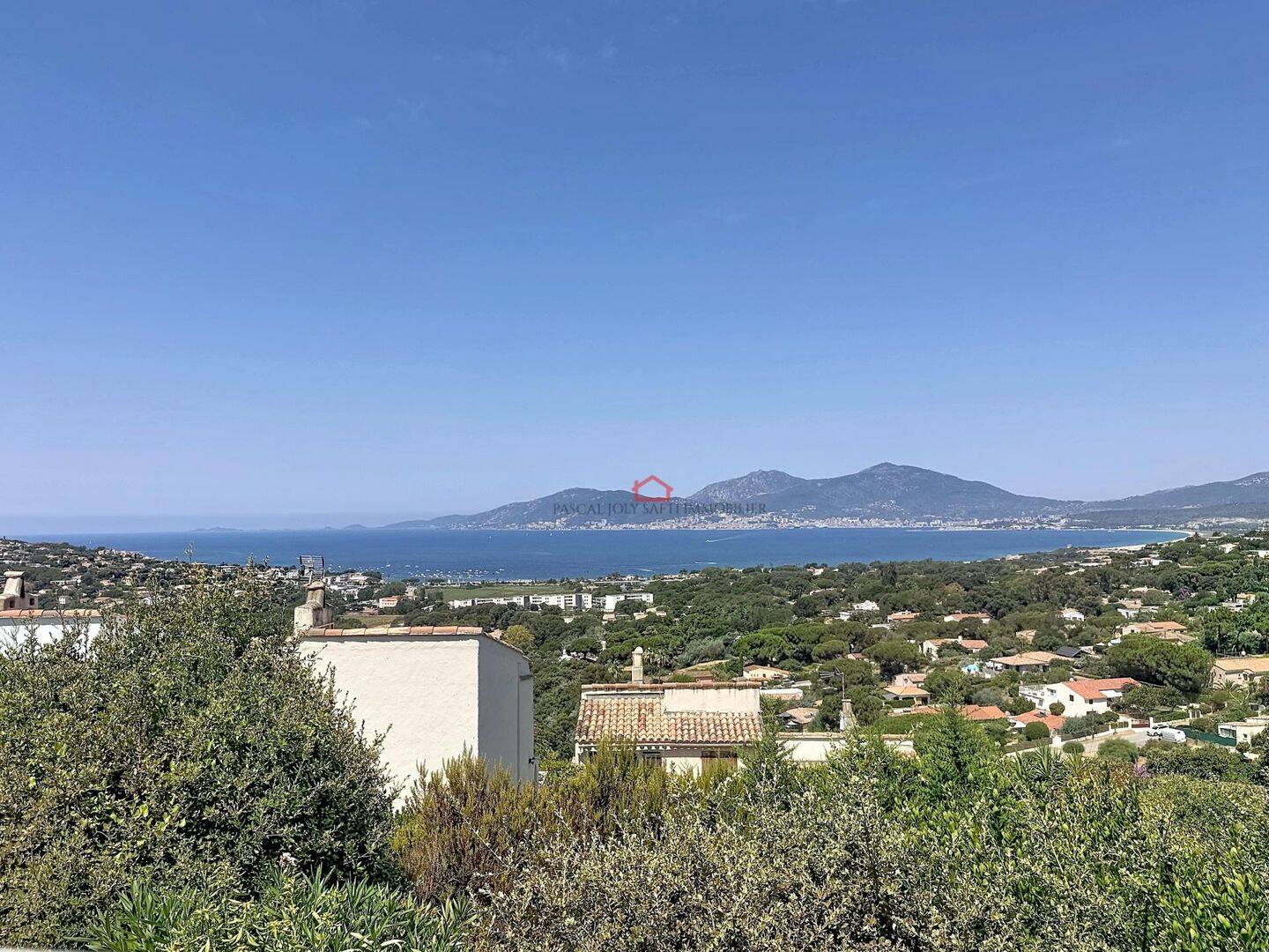 Maison 4 pièces 82 m² · à Grosseto-Prugna · 82 m² · 635 000 €
