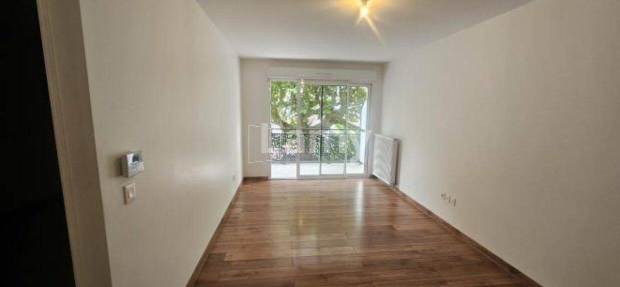 Appartement 2 pièces 43 m² · à Neuilly-Plaisance · 42,8 m² · 937 €