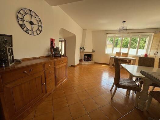 Immeuble à vendre 357 000 € 168 m² Rozay-en-Brie 77540