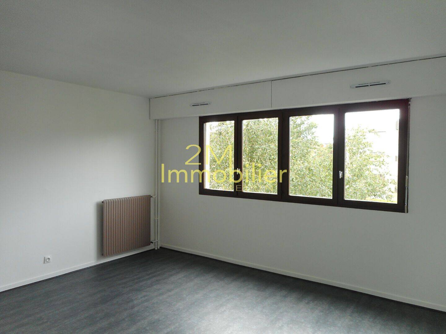 Appartement 1 pièce 28 m² · à Melun · 27,5 m² · 568 €