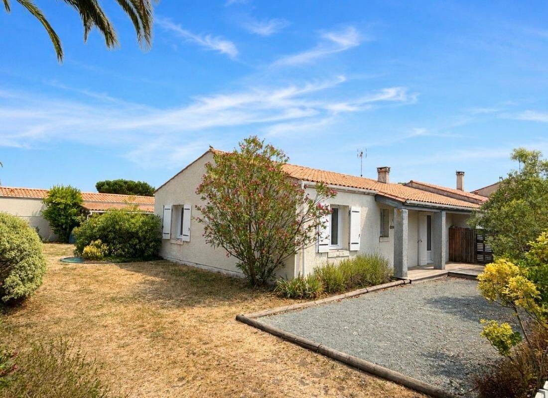 Maison 4 pièces 106 m² · à Saint-Pierre-d'Oléron · 105,7 m² · 346 500 €