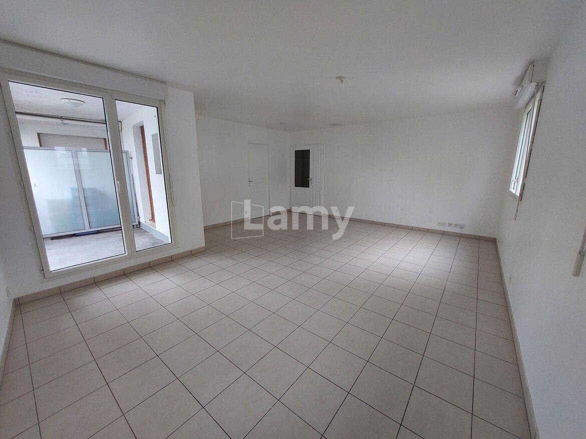 Appartement 3 pièces 69 m² · à Massy · 68,5 m² · 1 053 €/mois