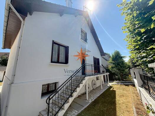 Maison à vendre 420 000 € 5 pièces 3 chambres 98 m² 388 m² de terrain Prés de Noisy-Marx Dormoy Gournay-sur-Marne 93460