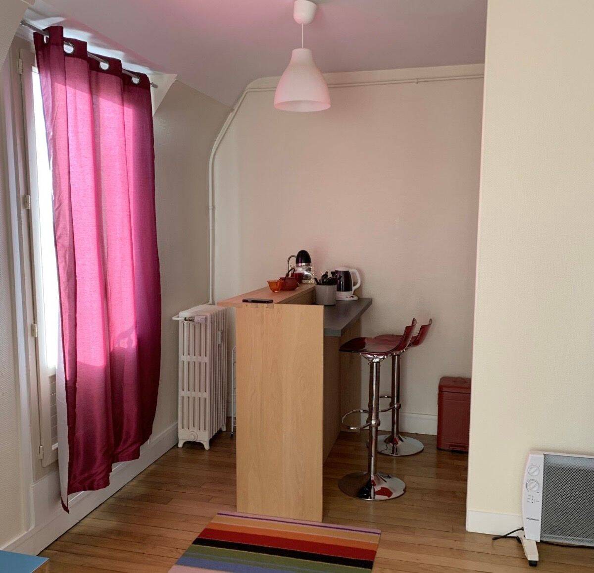 Appartement 1 pièce 25 m² · à Orléans · 25 m² · 543 €