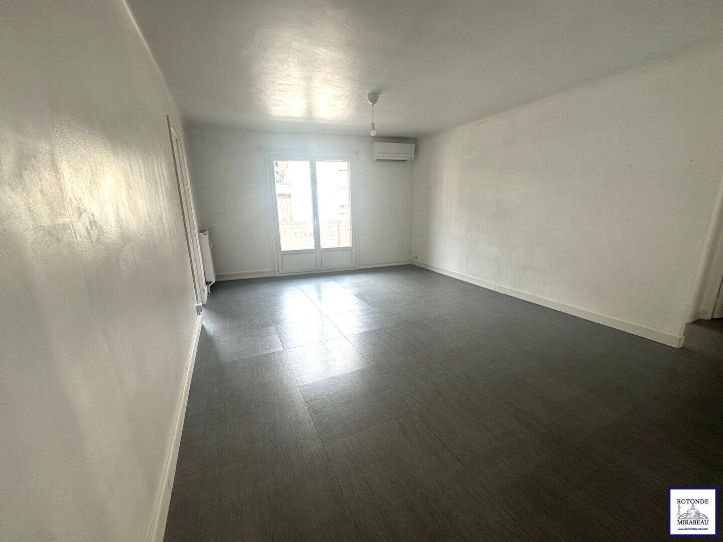 Appartement 2 pièces 49 m² · à Aix-en-Provence · 48,7 m² · 1 161 €/mois