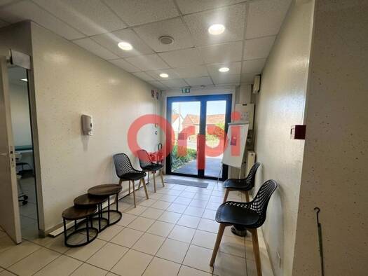 Espace bureau à louer 550 € 10 m² de bureaux Fressain 59234