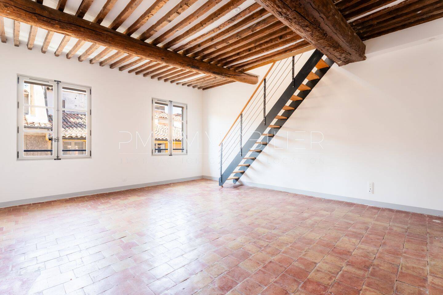 Appartement 5 pièces 105 m² · à Aix-en-Provence · 105,1 m² · 796 000 €
