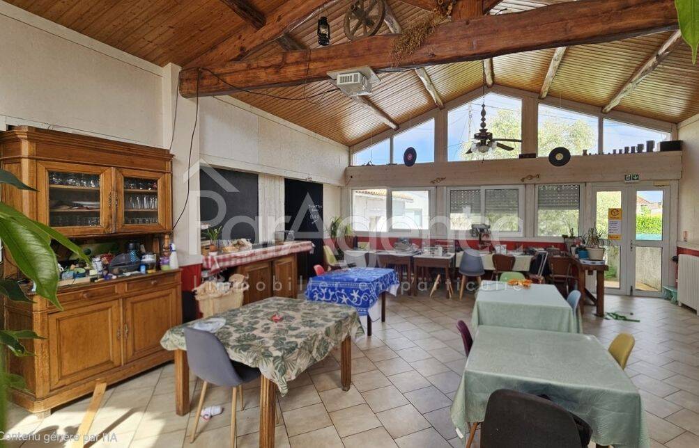 Maison 17 pièces 340 m² · à Saint-Georges-de-Didonne · 340 m² · 644 800 €