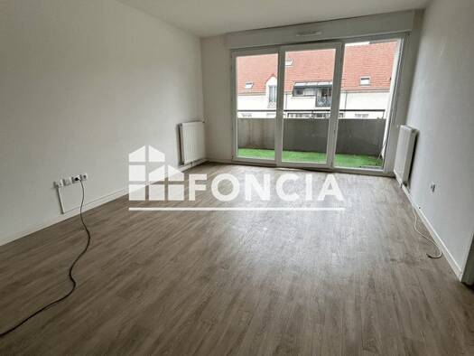 Appartement à louer 695 € 2 pièces 1 chambre 44,4 m² 3ème étage Chemin de Fer Coulommiers 77120