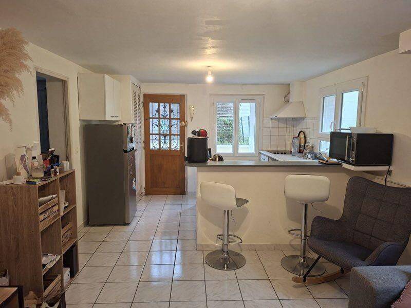 Appartement 2 pièces 43 m² · à Choisy-le-Roi · 43 m² · 890 €