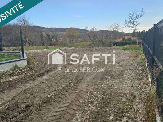 Terrain constructible viabilisé à vendre 78 500 € 604 m² de terrain Les Martres-de-Veyre 63730