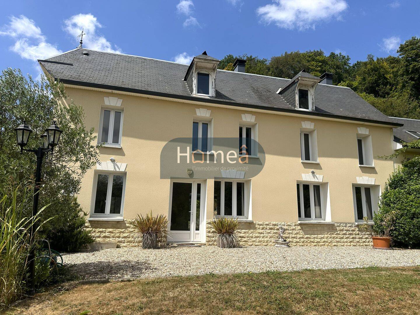 Maison 6 pièces 216 m² · à Val-de-Saâne · 215,8 m² · 335 000 €