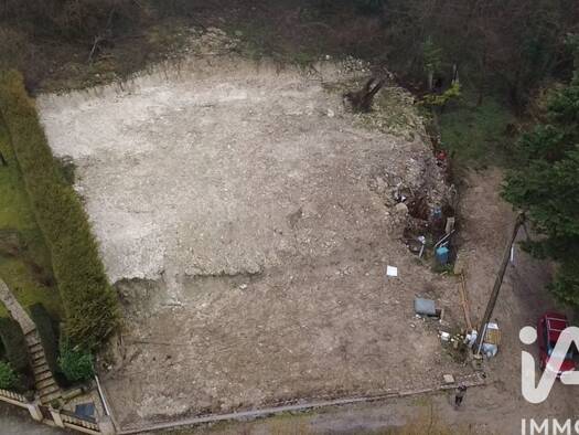 Terrain constructible à vendre 135 000 € 1 074 m² de terrain Perdreauville 78200