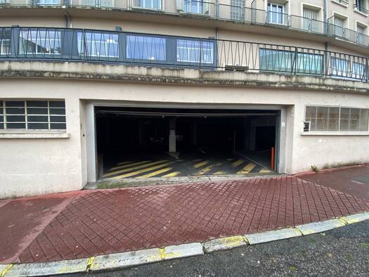 Parking à louer 17 € 5 m² Centre-Hôtel de Ville Limoges 87000