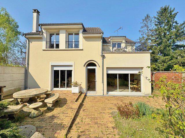 Maison 6 pièces 140 m² · à Villiers-sur-Marne · 140 m² · 499 000 €