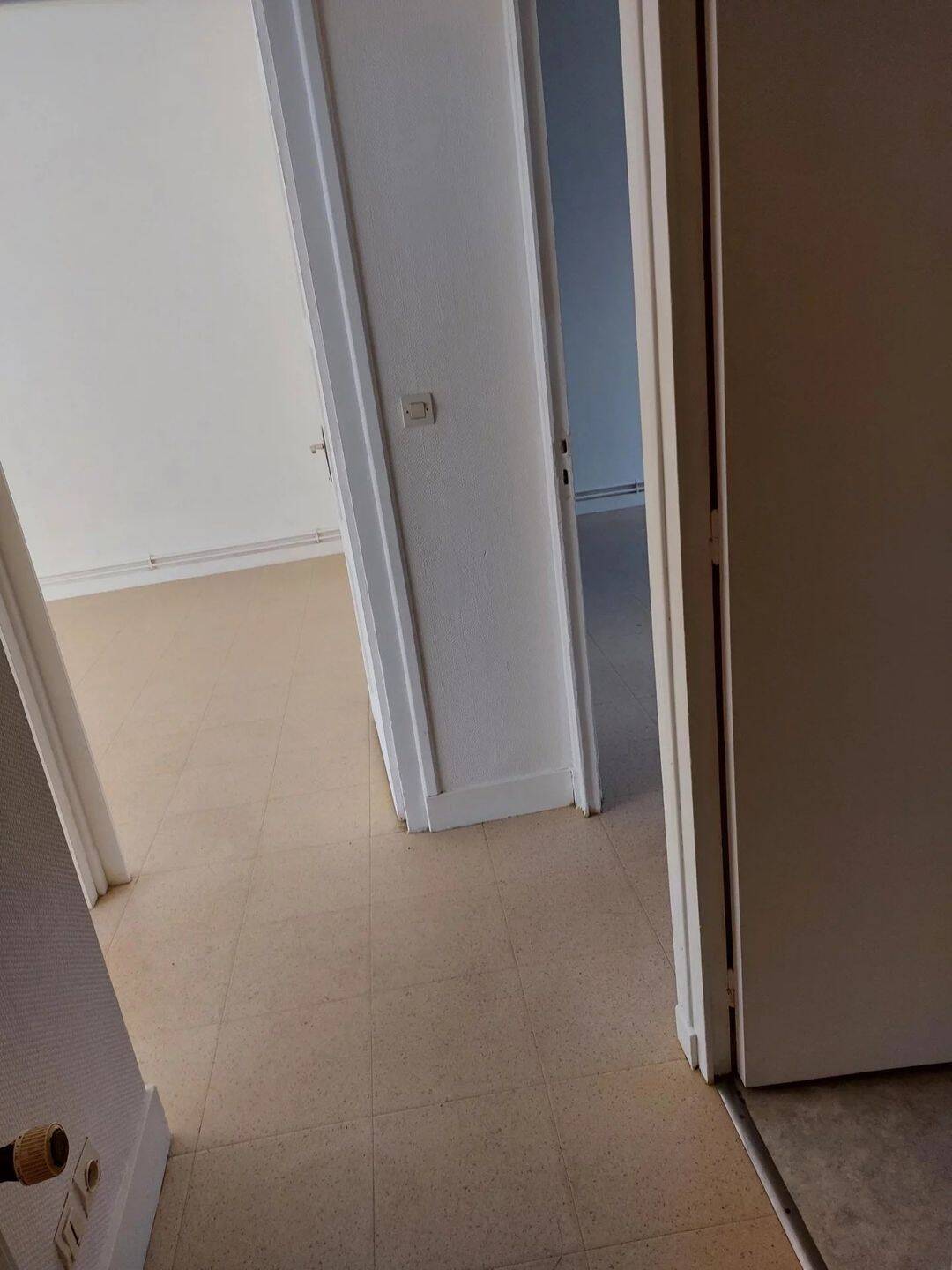 Appartement 2 pièces 59 m² · à Saint-Bonnet-le-Château · 59 m² · 455 €