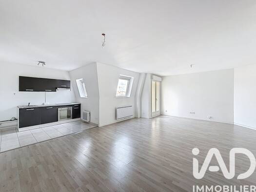 Appartement à vendre 239 000 € 3 pièces 2 chambres 76,9 m² Étage 2/2 Montlhéry 91310