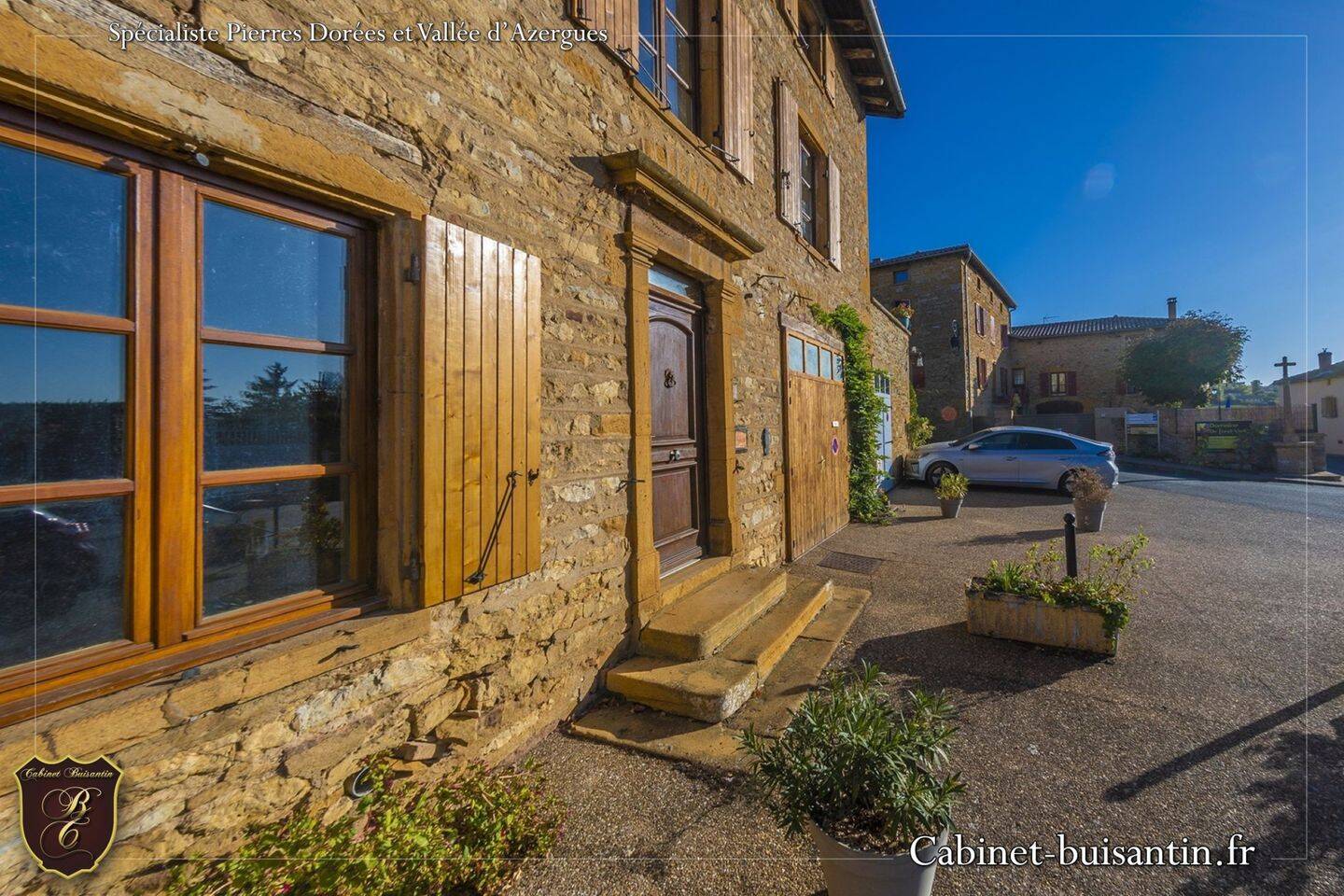 Maison à vendre T5/F5 120 m² 219000 € Val d'Oingt (69620)