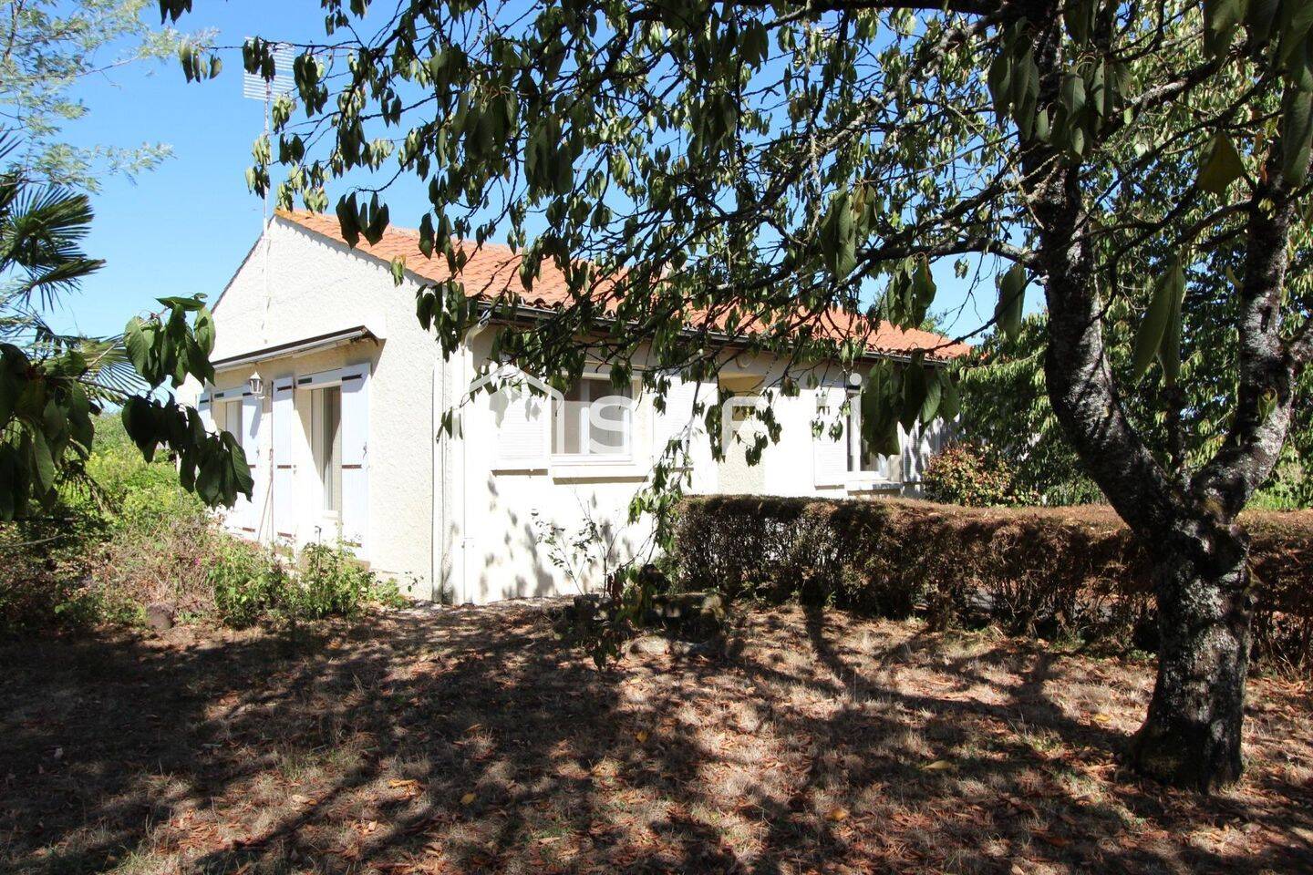 Maison 4 pièces 100 m² · à Rives-du-Fougerais · 100 m² · 131 500 €