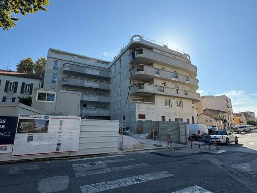 Parking à vendre 23 000 € 12 m² Temple Toulon 83100