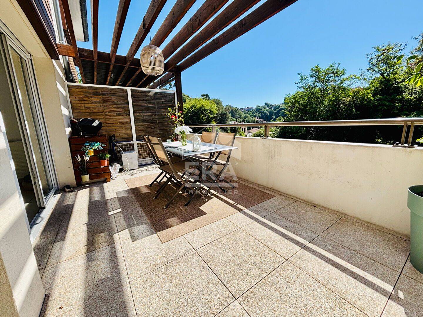 Appartement 4 pièces 85 m² · à Cagnes-sur-Mer · 85 m² · 422 000 €