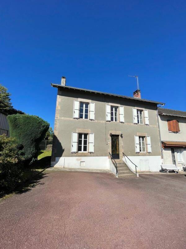 Maison 4 pièces 172 m² · à Bonnac-la-Côte · 172 m² · 950 €/mois