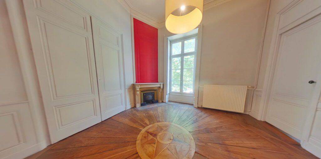 Appartement 3 pièces 82 m² · à Lyon 1er Arrondissement · 82 m² · 1 040 €