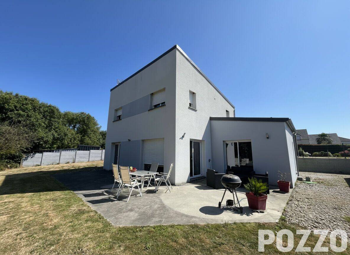 Maison 5 pièces 122 m² · à Sartilly-Baie-Bocage · 122 m² · 290 000 €