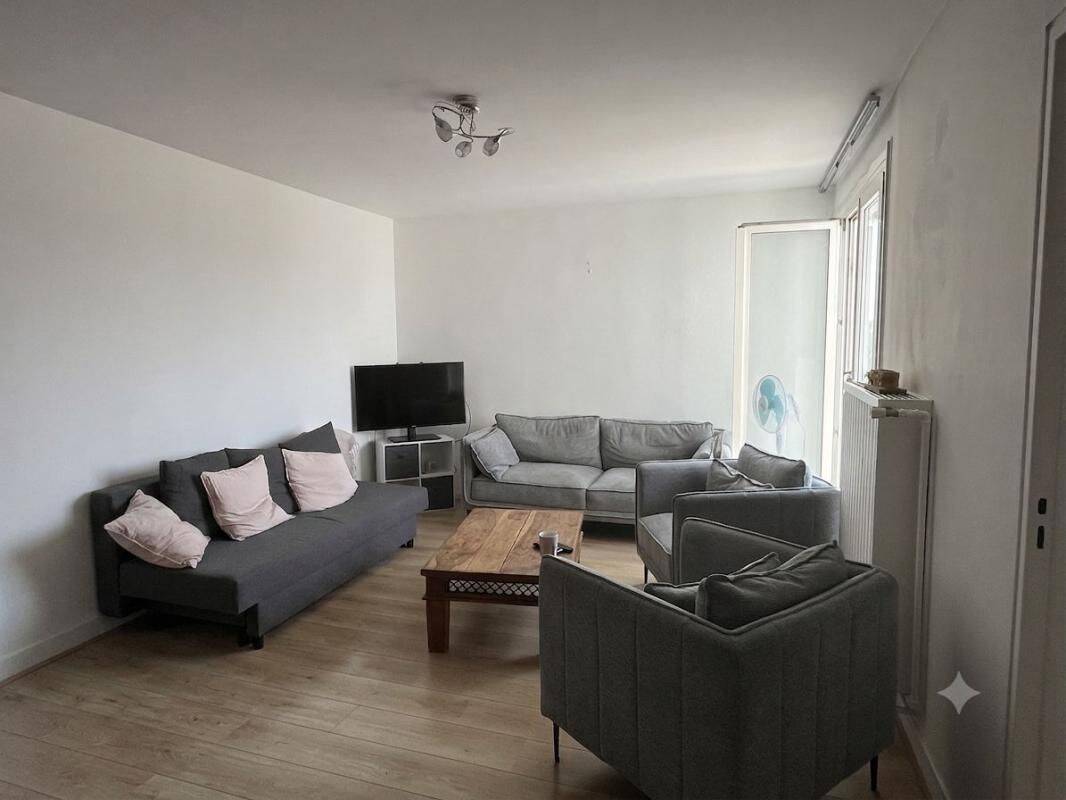 Appartement 3 pièces 75 m² · à Reims · 74,9 m² · 1 230 €/mois