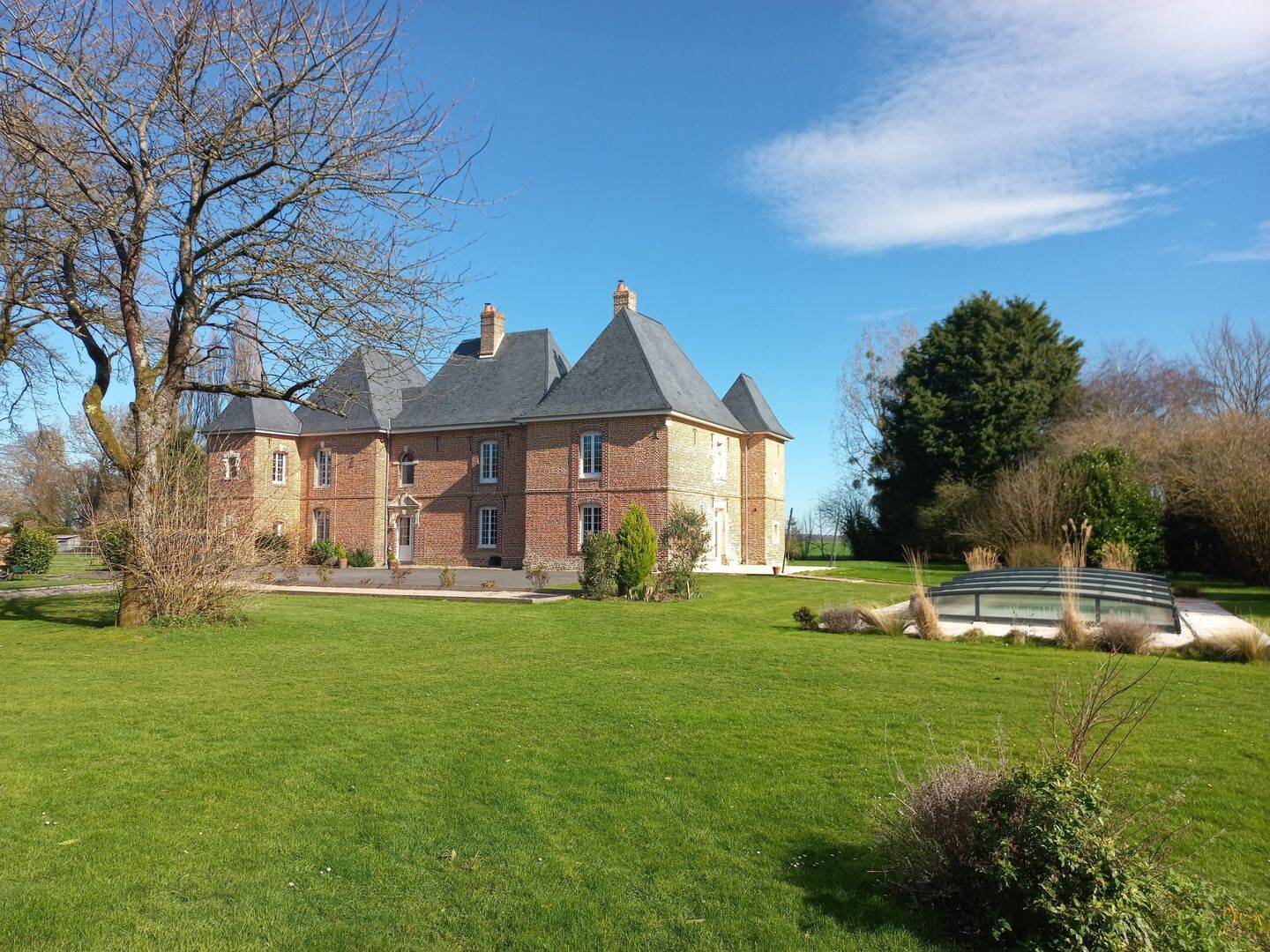 Maison 21 pièces 627 m² · à Baromesnil · 627 m² · 1 575 000 €