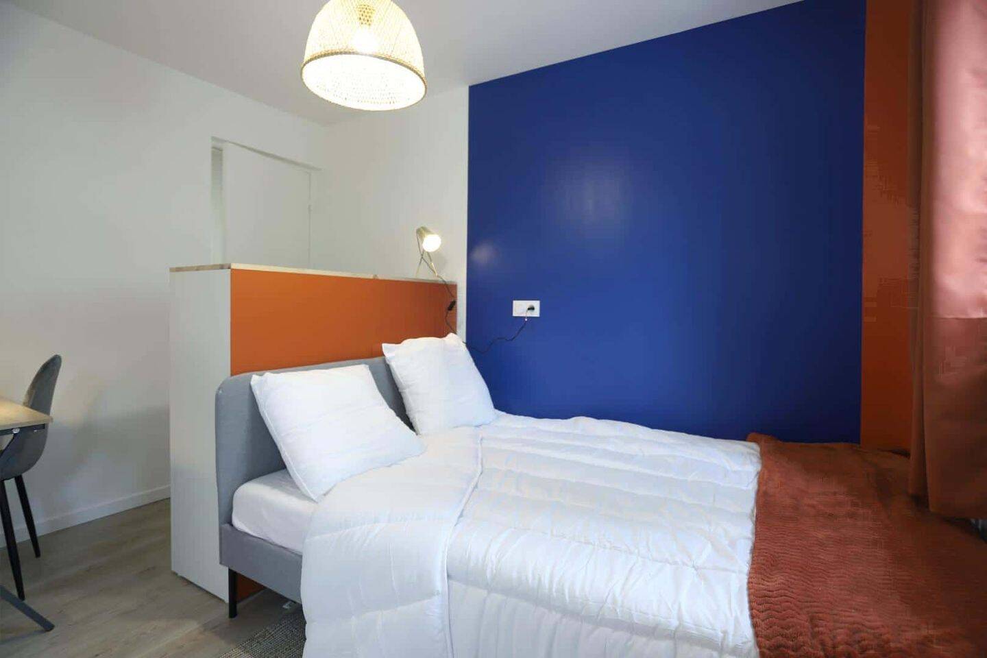 Chambre 1 - SAINT MICHEL 2 - Colocation — 1