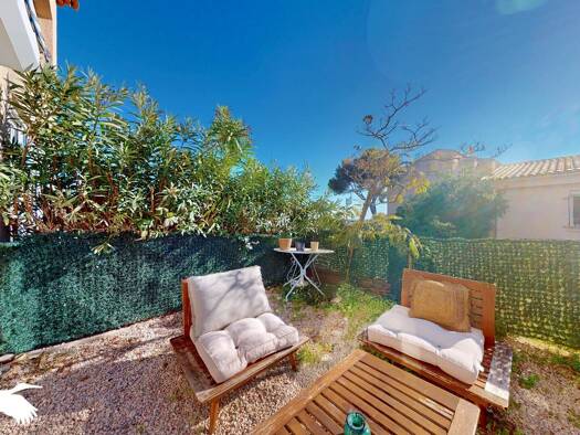 Appartement à vendre 255 000 € 2 pièces 1 chambre 45 m² RDC Cote Bleue Martigues 13500