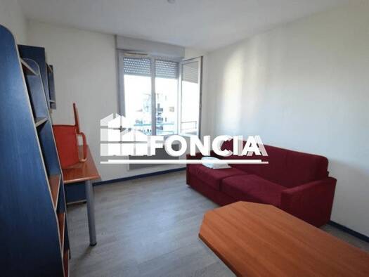 Appartement à louer 420 € 1 pièce 18,9 m² 3ème étage Aristide-Briand Fontaine 38600